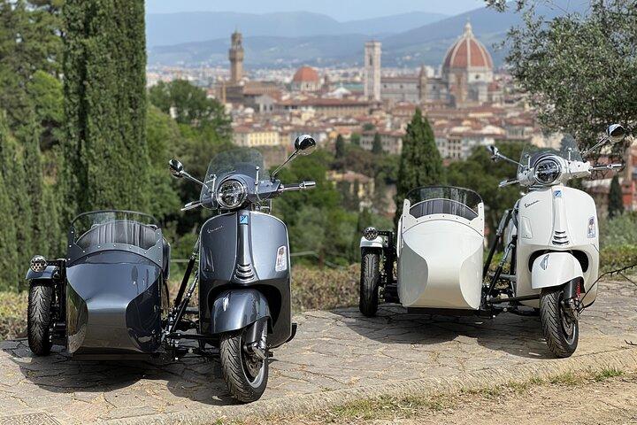 Onvergetelijke 1,5 uur durende privé Vespa-zijspantour door Florence