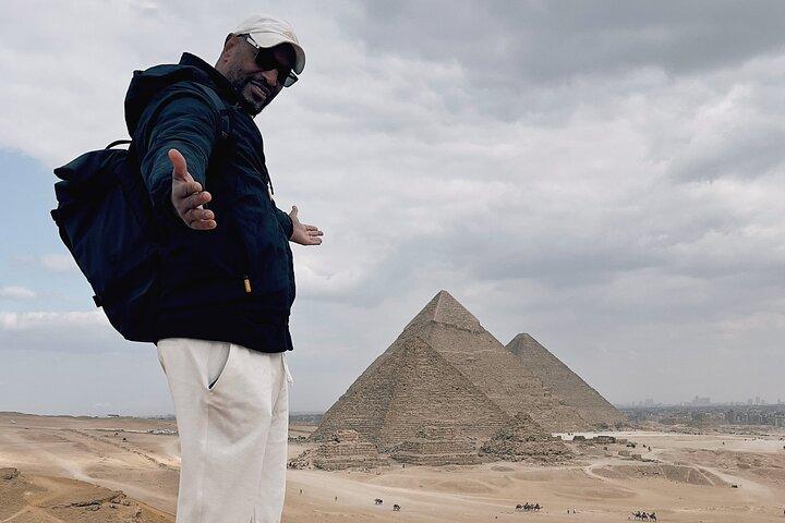 Pirâmides de Giza, GEM, Tour de compras, ATV e passeio de camelo com almoço