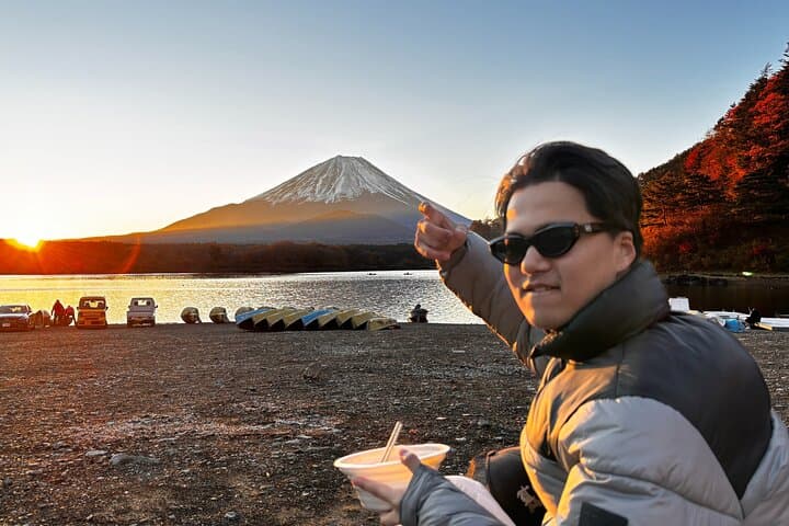 Mt Fuji Sunrise and Scenic Tour Private Journey to Experience