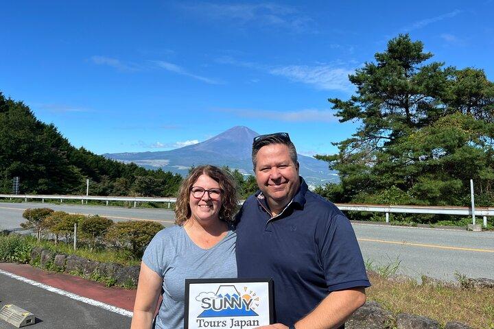Tour privato in auto di mezza giornata di Hakone con ritiro dall'hotel - Guida locale