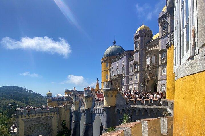 シントラ島半日旅行： Pena Palace, Streets & Quinta da Regaleira