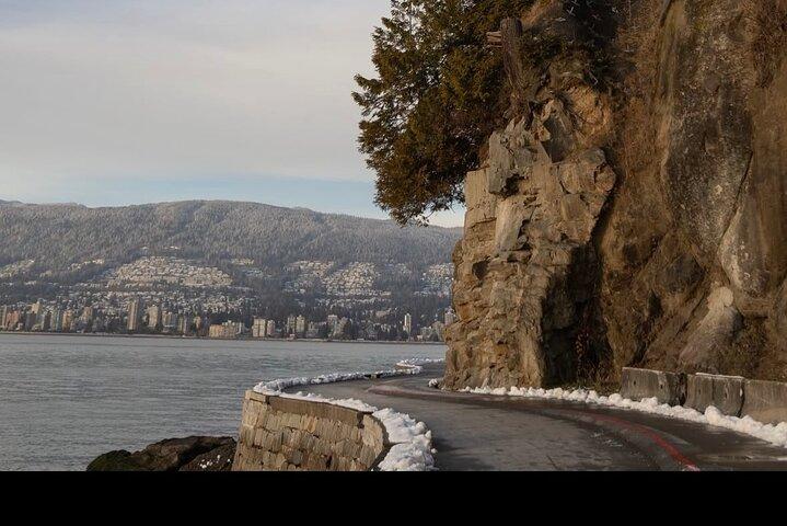 Esplora Stanley Park sui monopattini elettrici