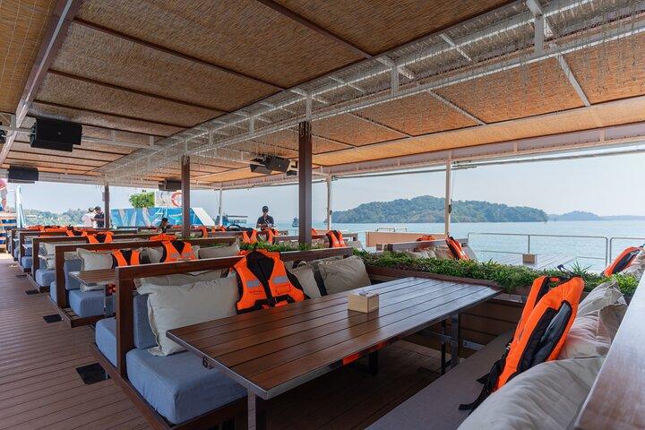 Explorar o parque nacional de Phang Nga Bay com almoço e jantar