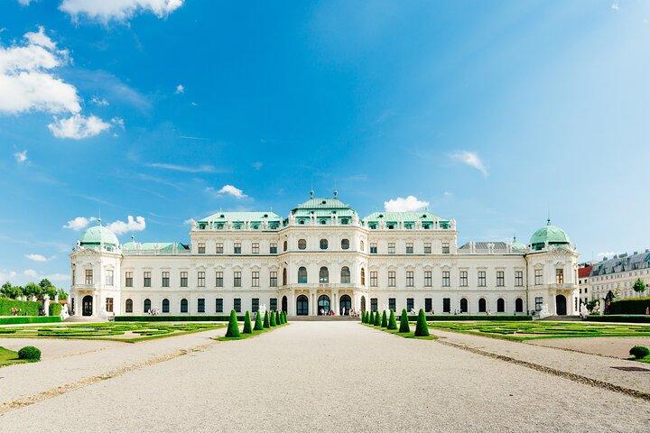 Schloss Belvedere und Gartenführung