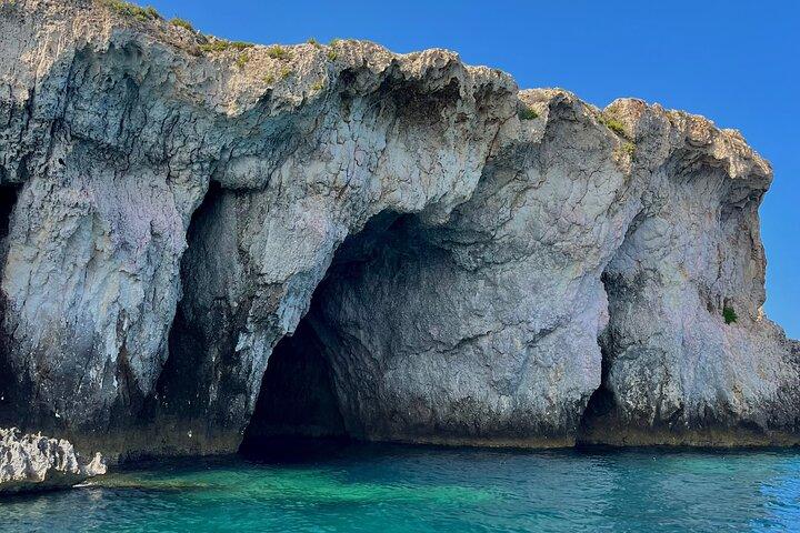 Ortigia Island och Sea Caves Båttur med Prosecco
