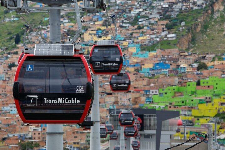 8 - Day Colombia Tour: Bogotá, Coffee Region og Medellín