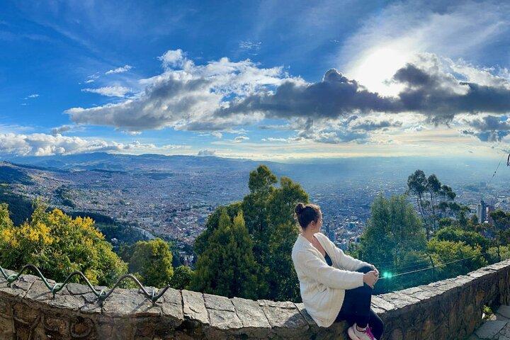 8 - Day Colombia Tour: Bogotá, Coffee Region og Medellín
