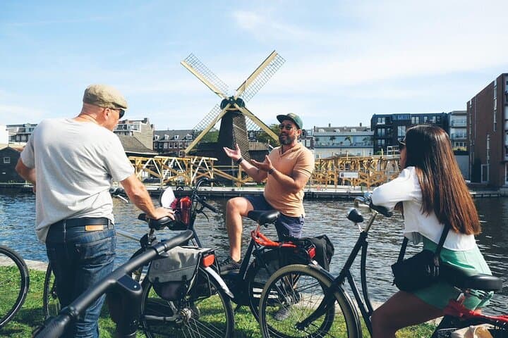 Amsterdam Highlights Bike or E-Bike Tour