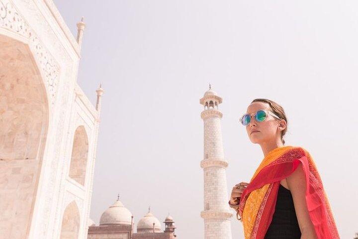 Visita guiada sin colas al Taj Mahal con complementos opcionales