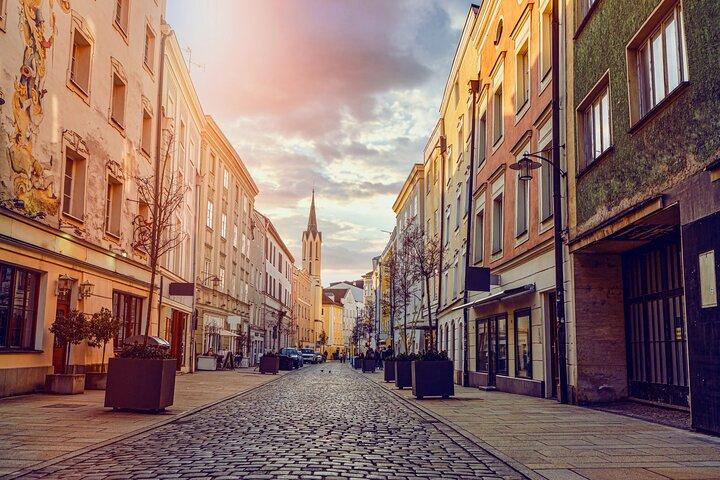 Transfer privado de Praga para Passau, 2h de Parada de Turismo