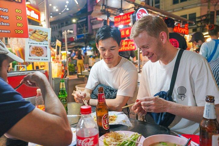 バンコク・ミシュラン・フーディー・ツアー（チャイナタウン）15＋試飲付き