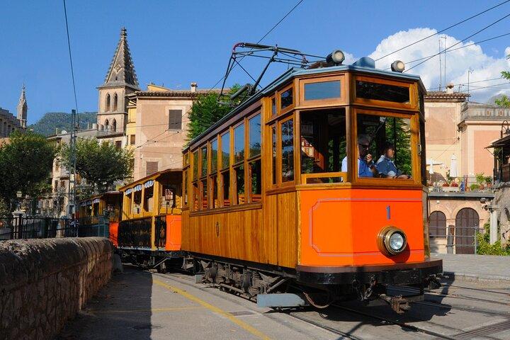 Visite en train et tramway à Sóller et au port de Sóller