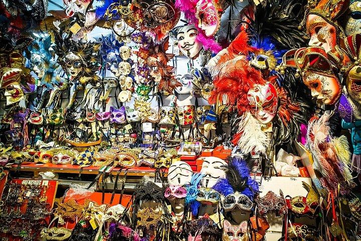 ヴェネツィア: 地元の職人とプライベートカーニバルマスク作り