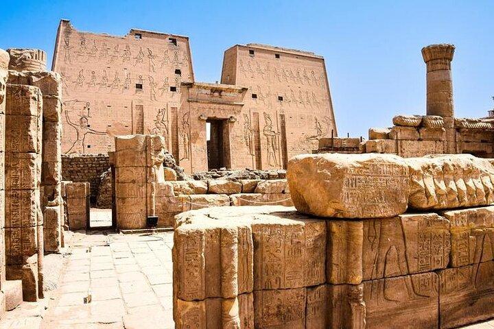 Kairo Übernachtungstour nach Luxor von Kairo mit dem VIP-Zug