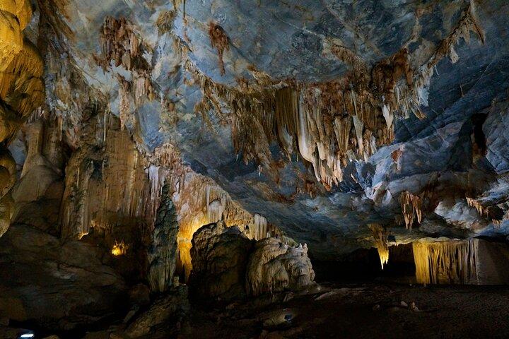Hue - Phong Nha Cave Grupptur