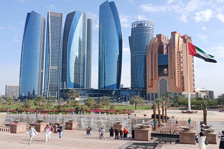 Tour privato della città di Abu Dhabi