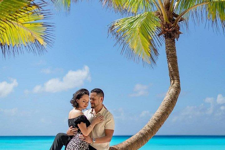プンタ・カナ・ビーチズ・ネイチャー&パーティーからサオナ島を探索