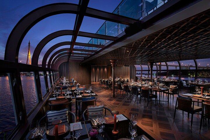 Luxe dinercruise met saffraan in Bangkok Finest River Experience
