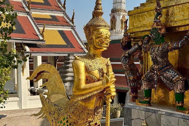 バンコク：グランドパレス、ワットポー、チャイナタウン散策ツアー