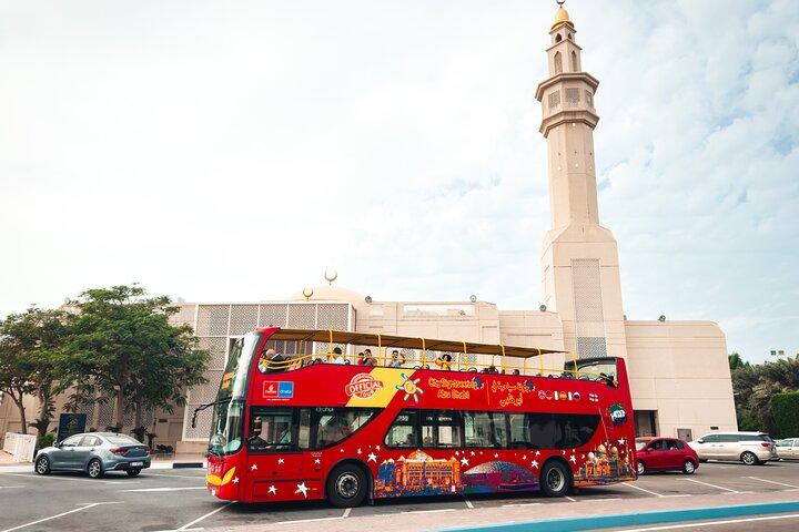 City Sightseeing Abu Dhabi HOHO bustur og ekstra tilbud