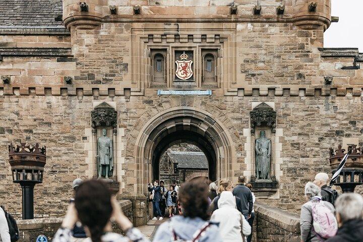 Edinburgh Castle & Old Town Lille gruppe guidet tur