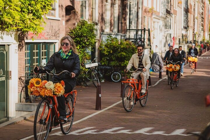 Amsterdam City Top Highlights Guided Bike Tour
