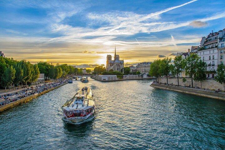 Crociera sulla Senna e Museo d'Orsay opzionale con Audio Guida