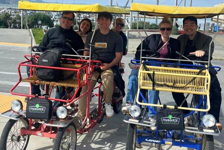 サンフランシスコ: 風光明媚なマリーナウォーターフロント沿いのサリーライド
