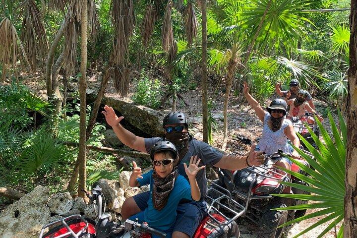 ATV Jungle Adventure para ruínas e cavernas maias escondidas