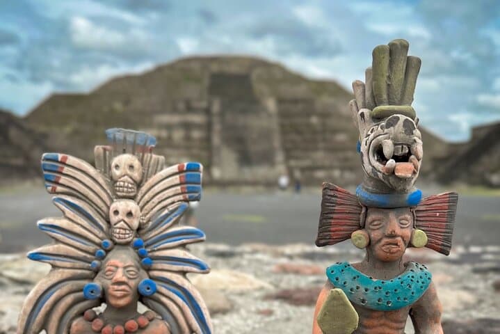 La Gruta Cave Restaurant.Teotihuacan Pyramids Walking Experience