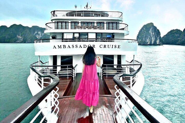 Melhor Luxo Halong Bay Embassador Cruzeiro com Almoço Buffet e Vista