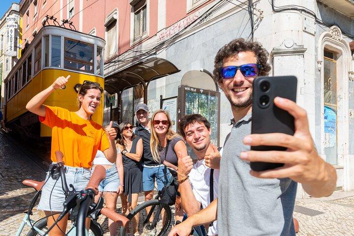 リスボン・バイクツアー： リスボンのダウンタウンからベレンへの下り坂
