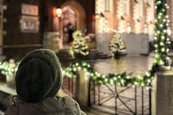 ロンドン・クリスマス・キャロル＆チャールズ・ディケンズ小グループウォーキングツアー
