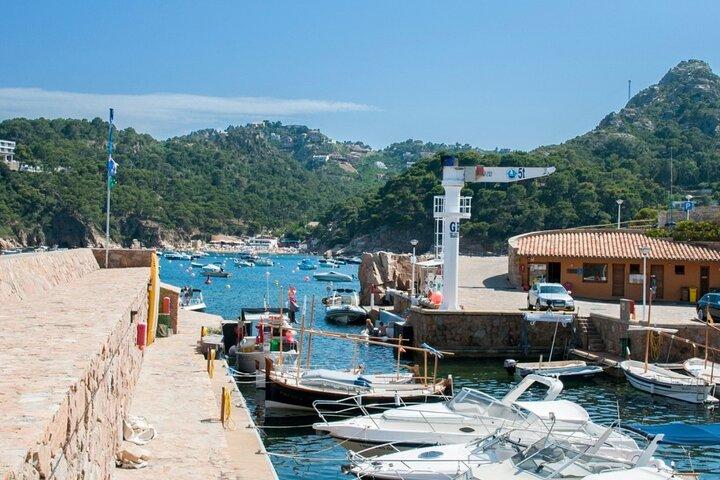 Costa Brava-Luxustour und Mittagessen ab Barcelona