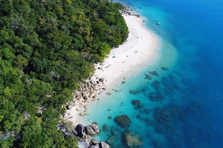 Fitzroy Island Tagesausflug 11 bis 17 Uhr Ferry INC Schnorchelausrüstung