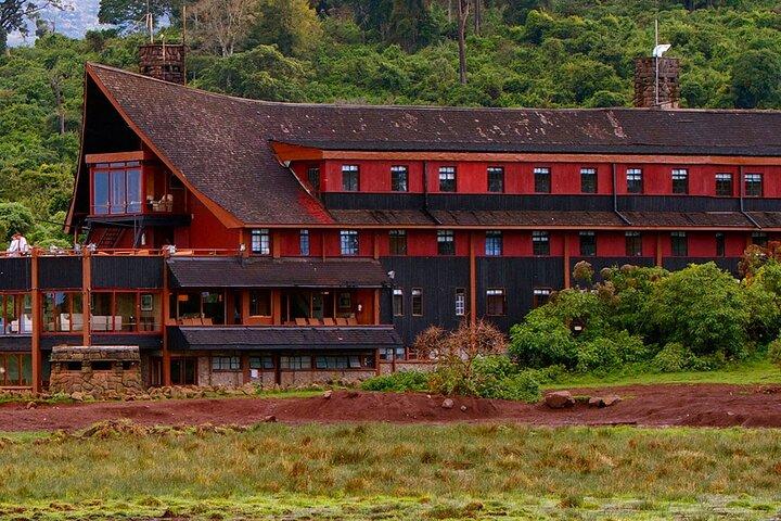 Aberdares National Park Luxury Lodge Safari 2 Days 1 Night Tour