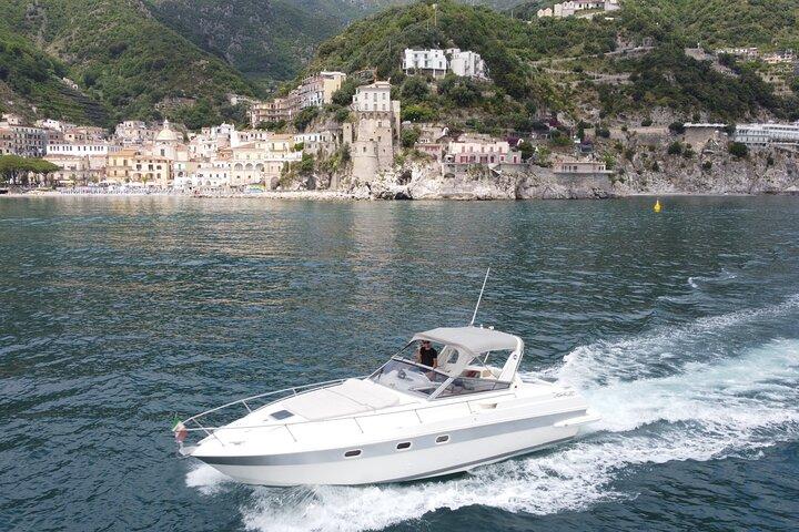 Día completo de viaje de lujo por la costa de Amalfi y Capri.