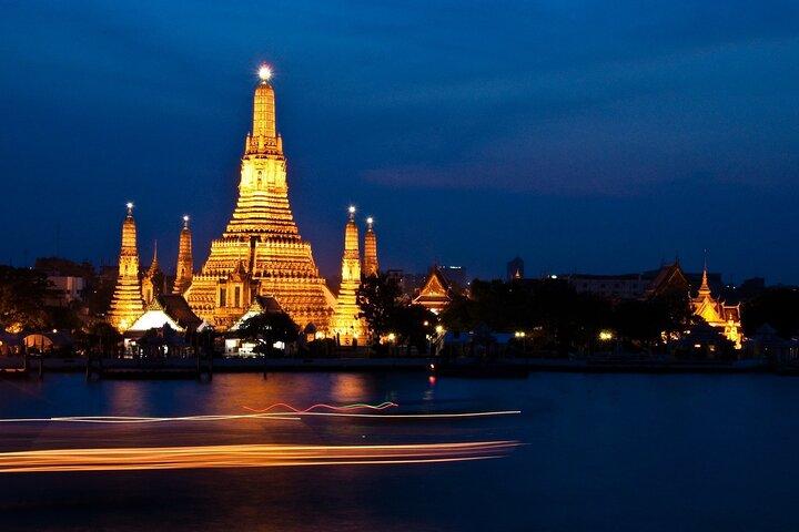 Longtail Boat Night River Ride - 1,5 horas (auto-guia)