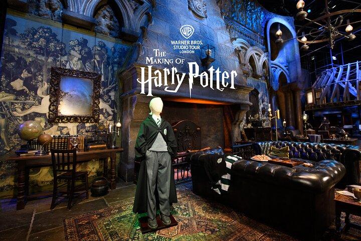 ワーナーブラザーズ・スタジオツアー・ロンドンの完全ガイド付きツアー - ハリー・ポッターのメイキング