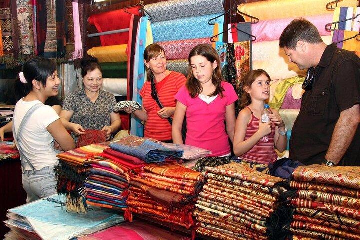 Från Hanoi: Van Phuc Silk & Duong Lam Village privat dagsutflykt