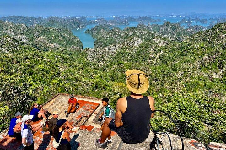 Découvrez Lan Ha Bay Viet Hai Village Randonnée à la baie d'Ha Long