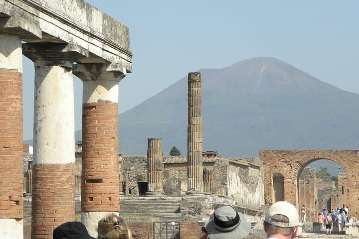 Pompeii tour with Entrance Ticket