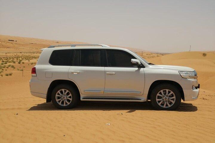 Privat transfer fra ørkenen til Muscat med 4X4 køretøj