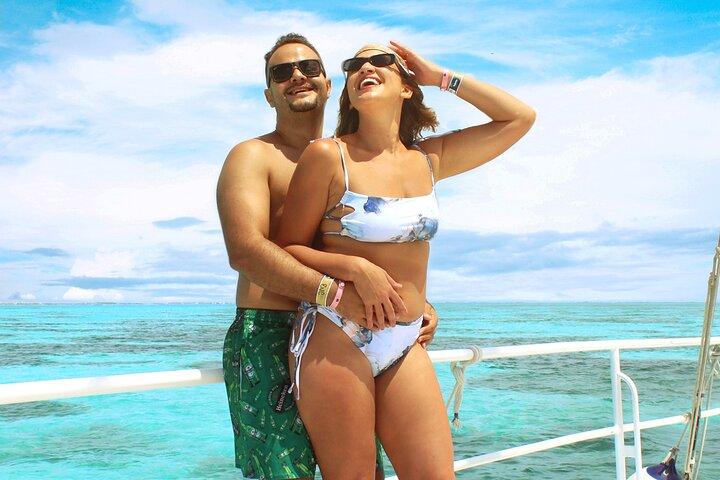 Isla Mujeres Catamaran strandtour