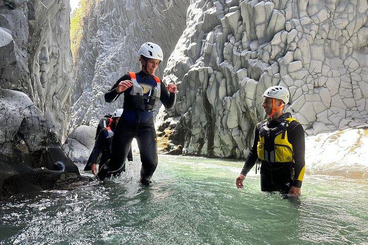 Taormina: Body rafting por el río Alcántara