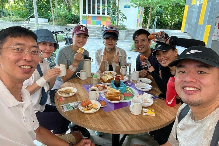 シンガポールサイクリングツアー-鉄道回廊、シビック・ディストリクト、フード！