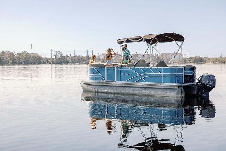 Genießen Sie einen Ponton auf unserem schönen Lake Bryan.