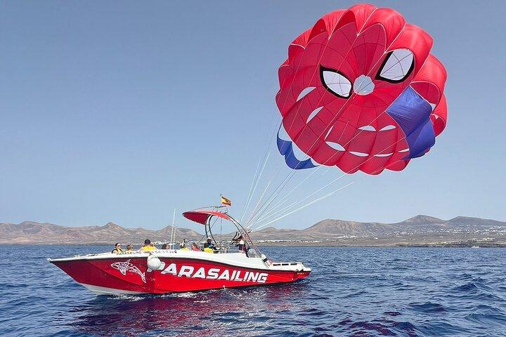 Parasailen op Lanzarote