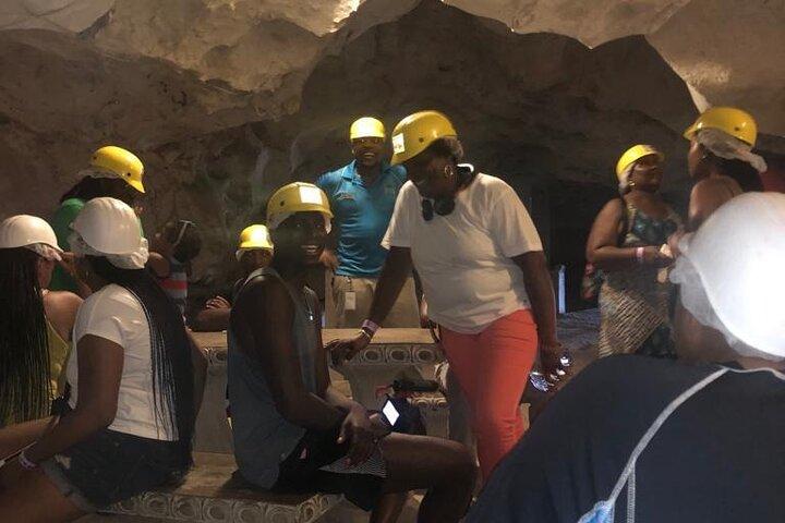 Grottes vertes et Blue Hole Island Gully