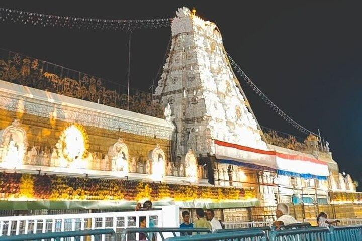 Tirupati Bala ji VIP Darshan med Assistans